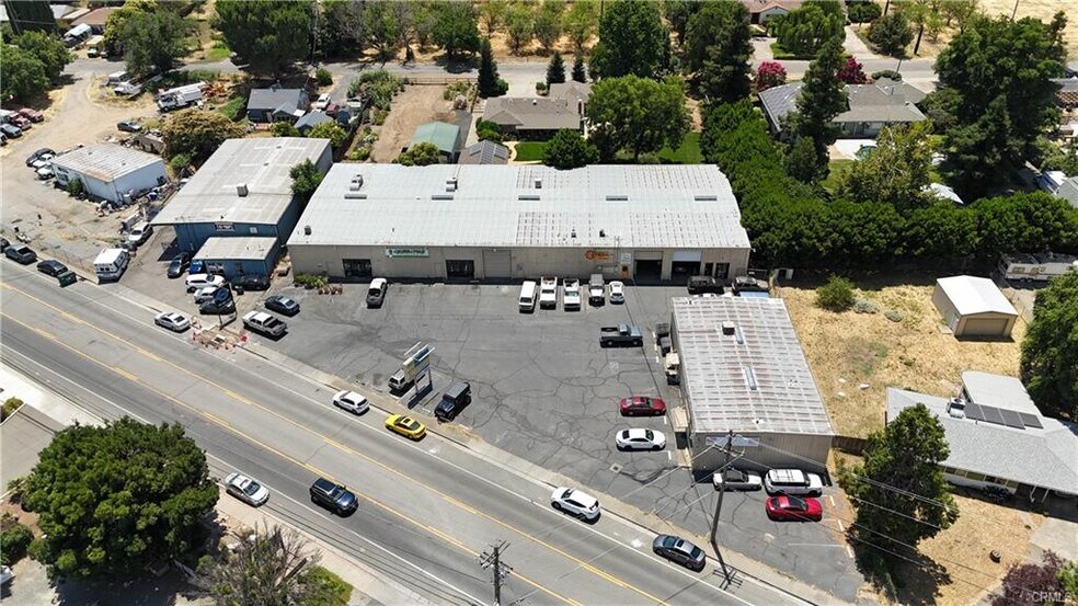 2725-2735 State Highway 32, Chico, CA à vendre - Photo de l’immeuble – Image 3 sur 17