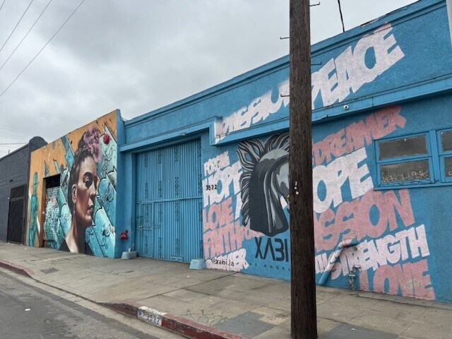 3520-3522 Union Pacific Ave, Los Angeles, CA à vendre - Photo principale – Image 1 sur 13