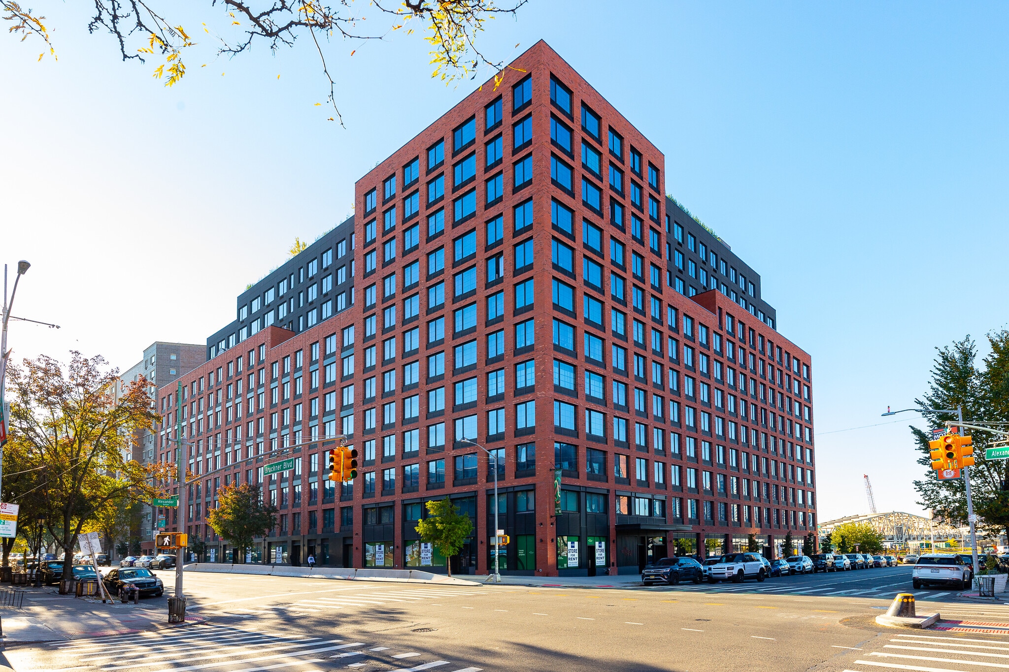 40 Bruckner Blvd, Bronx, NY à louer Photo intérieure– Image 1 sur 15