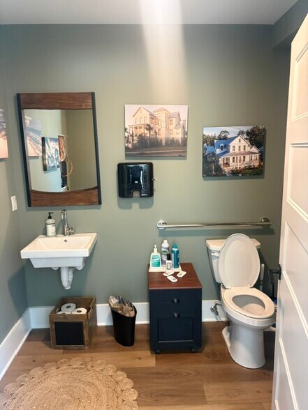 1100 Palm Blvd, Isle Of Palms, SC à louer - Photo de l’immeuble – Image 2 sur 23