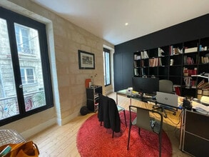 Bureau dans Bordeaux à vendre Photo intérieure– Image 2 sur 12
