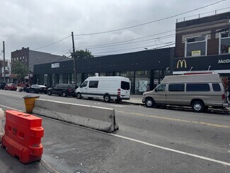 Plus de détails pour 40-16 National St, Corona, NY - Local commercial à louer