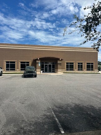 Plus de détails pour 3111 Kitty Hawk Rd, Wilmington, NC - Local d'activités à louer