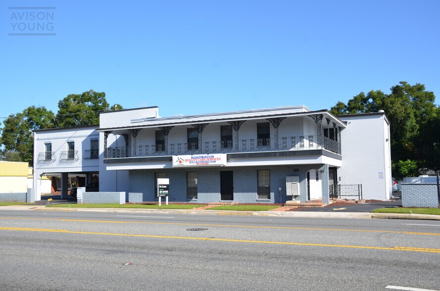 723 E Colonial Dr, Orlando, FL à louer - Photo de l’immeuble – Image 3 sur 9