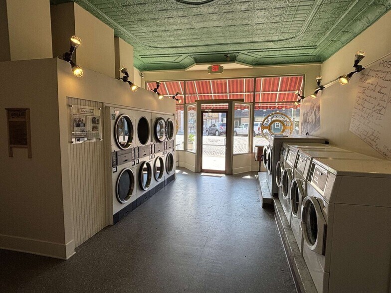 308 Broadway St, Cottonwood Falls, KS à vendre - Photo de l’immeuble – Image 3 sur 23