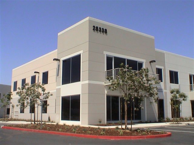 28338 Constellation Rd, Valencia, CA à louer - Photo de l’immeuble – Image 2 sur 4