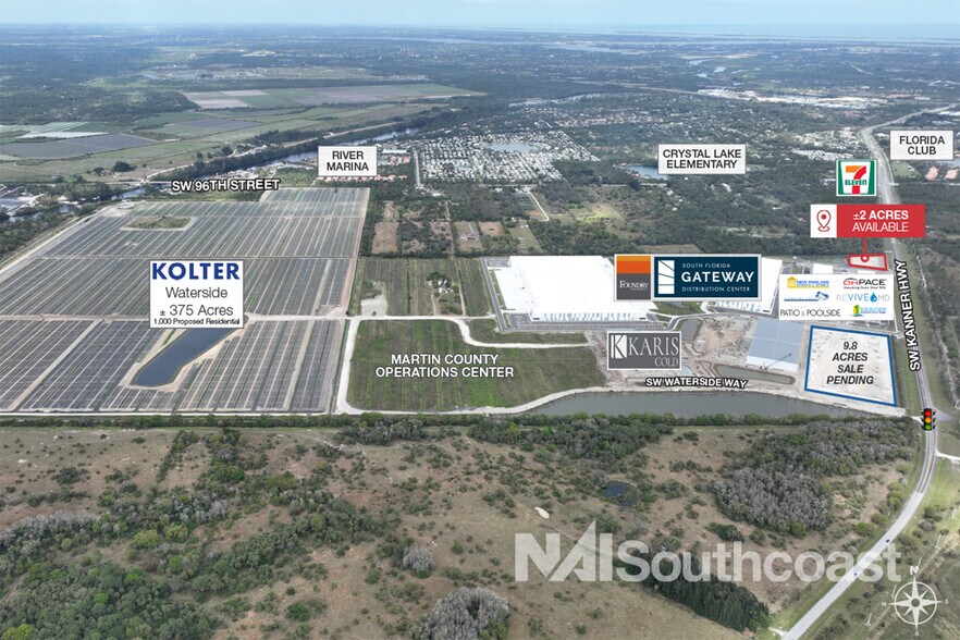 2300 SW Gateway Pl, Stuart, FL à vendre - Photo de l’immeuble – Image 3 sur 10