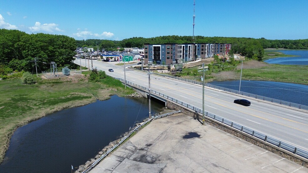 2.8 acres Rt. 1 Waterfront portefeuille de 2 biens à vendre sur LoopNet.fr - Photo de l’immeuble – Image 3 sur 22