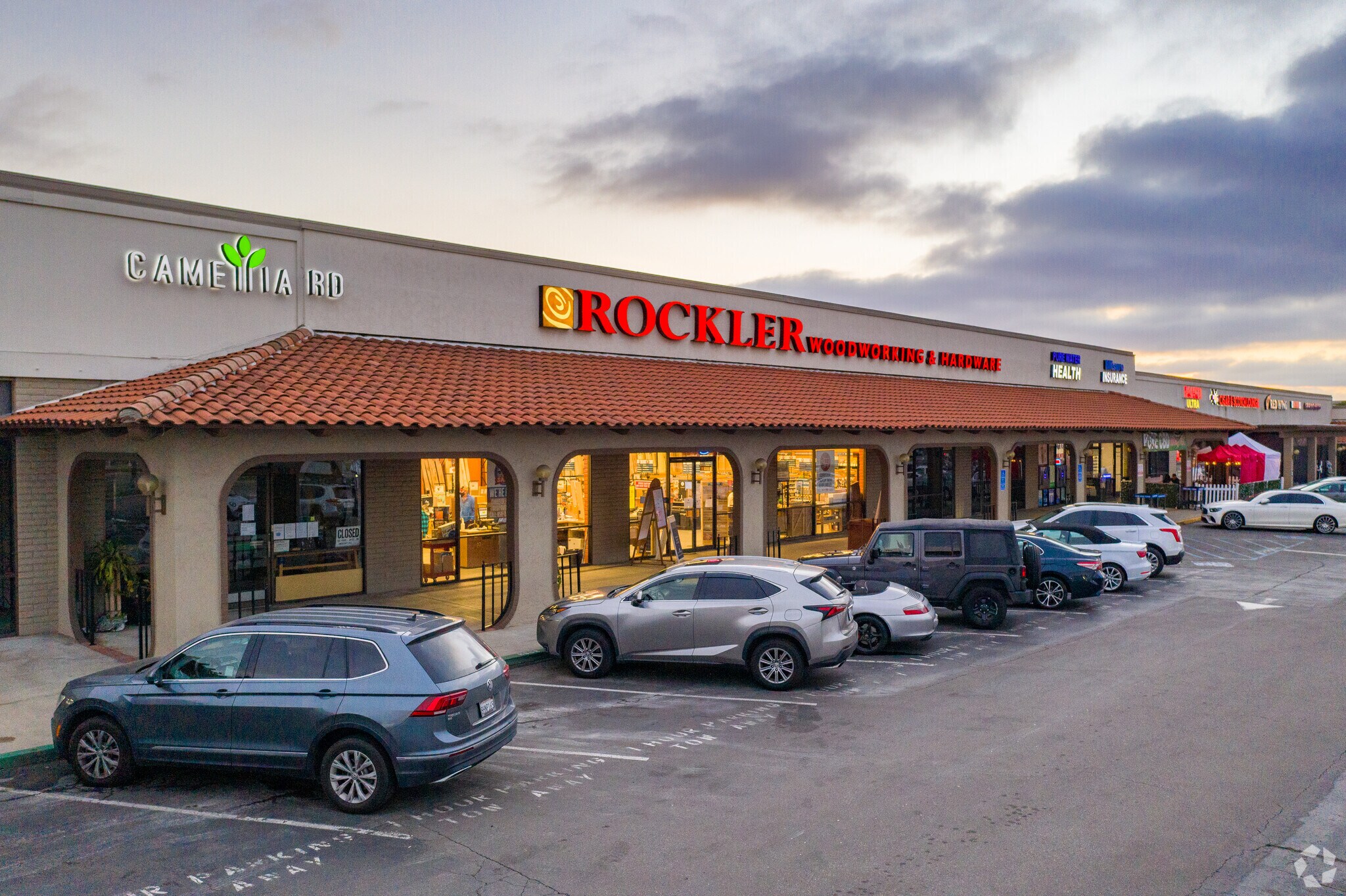 8199 Clairemont Mesa Blvd, San Diego, CA à louer Photo de l’immeuble– Image 1 sur 10