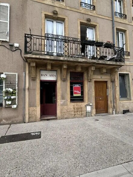 Local commercial dans Metz à louer - Photo de l’immeuble – Image 3 sur 10