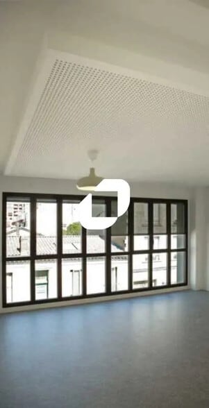 Bureau dans Bordeaux à louer - Photo de l’immeuble – Image 2 sur 9