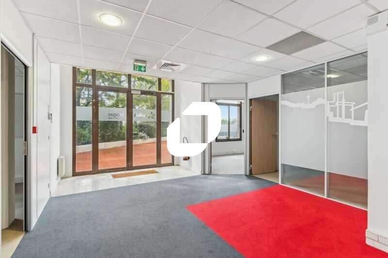 Bureau dans Courbevoie à vendre - Photo de l’immeuble – Image 2 sur 14