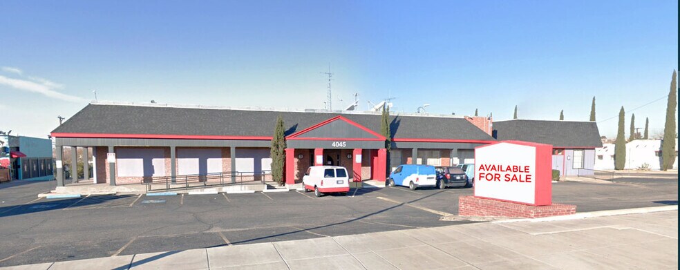 4045 N Mesa St, El Paso, TX à vendre - Photo de l’immeuble – Image 2 sur 6