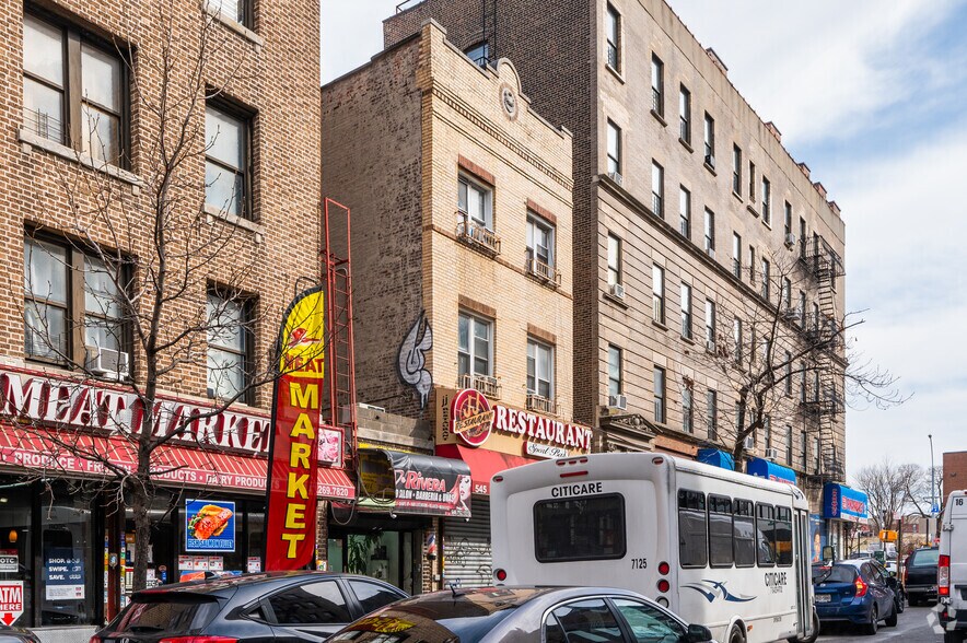 545 E 183rd St, Bronx, NY à vendre - Photo de l’immeuble – Image 2 sur 3