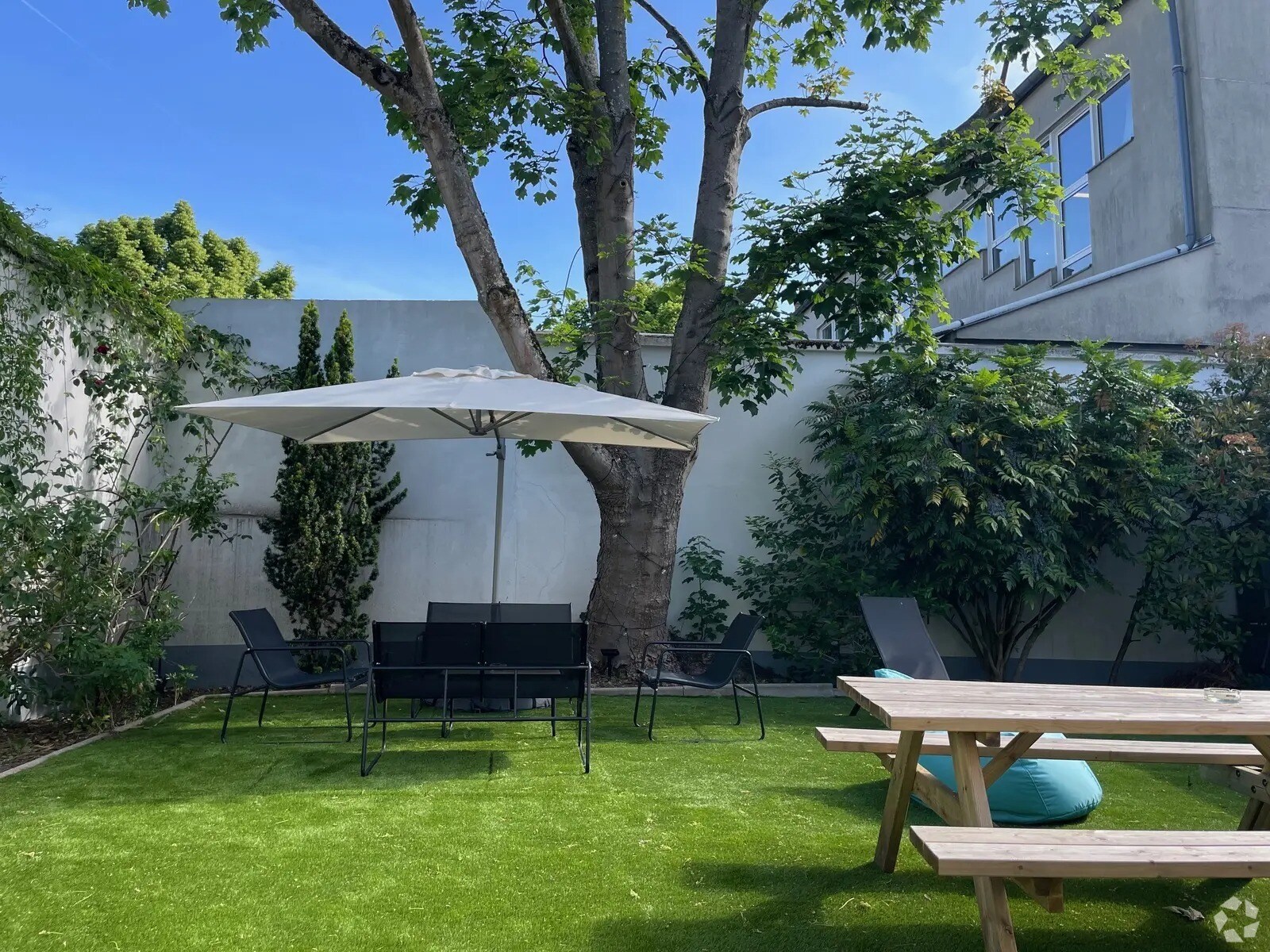 35 Rue Des Chantiers, Versailles à louer Photo intérieure– Image 1 sur 3