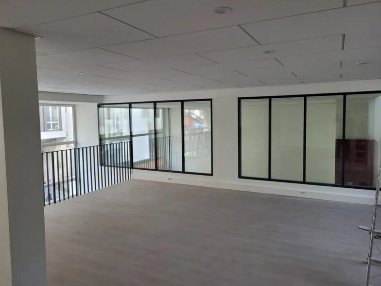 Bureau dans Paris à vendre - Photo de l’immeuble – Image 3 sur 6