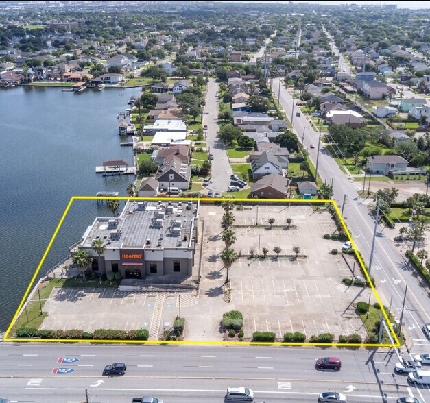 6028 Heards Ln, Galveston, TX à vendre - Photo de l’immeuble – Image 3 sur 10