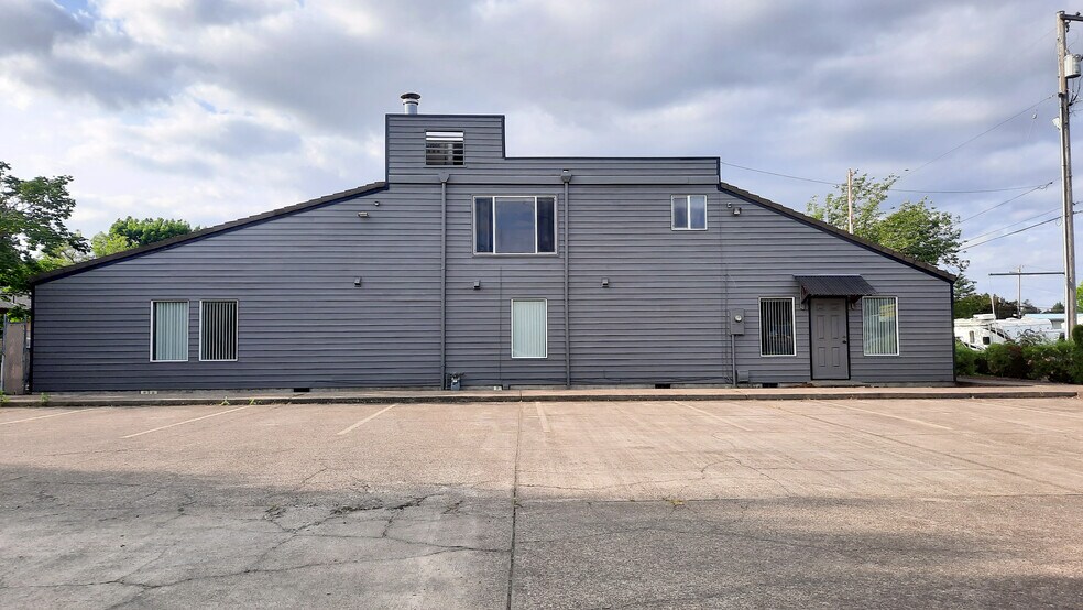 2999 Market St NE, Salem, OR à vendre - Photo de l’immeuble – Image 3 sur 6