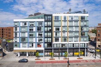 Plus de détails pour 1122 W Chicago Ave, Chicago, IL - Local commercial à louer