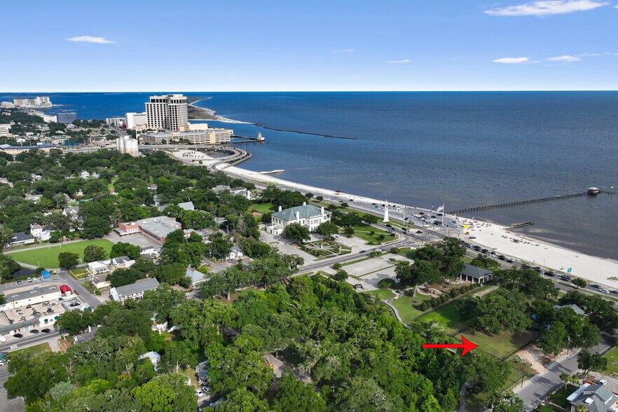 1096 Beach Blvd, Biloxi, MS à vendre - Photo de l’immeuble – Image 3 sur 10