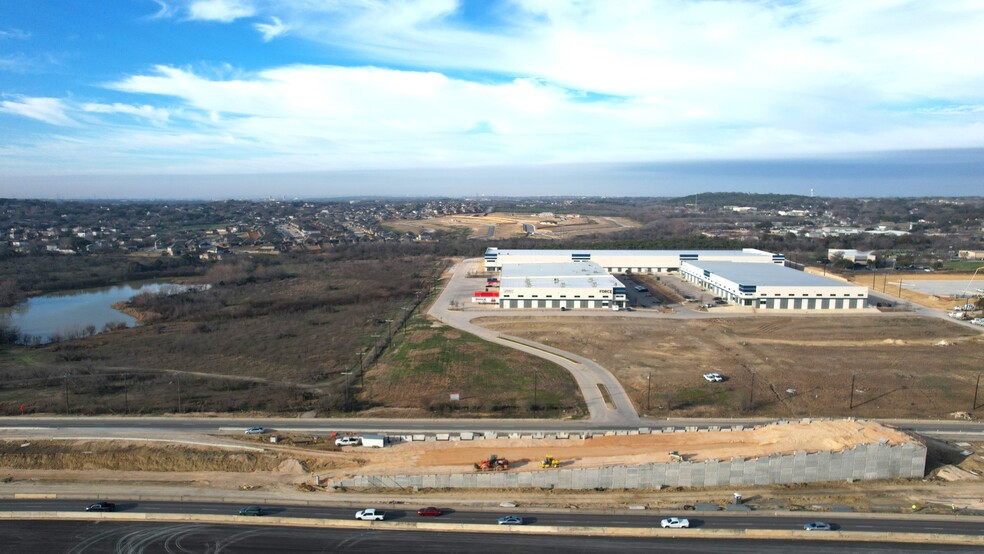 N Loop 1604 & Nacogdoches Road, San Antonio, TX à louer - Photo de l’immeuble – Image 2 sur 9