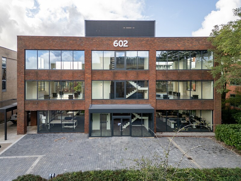 602 South Seventh St, Milton Keynes à louer Photo de l’immeuble– Image 1 sur 37