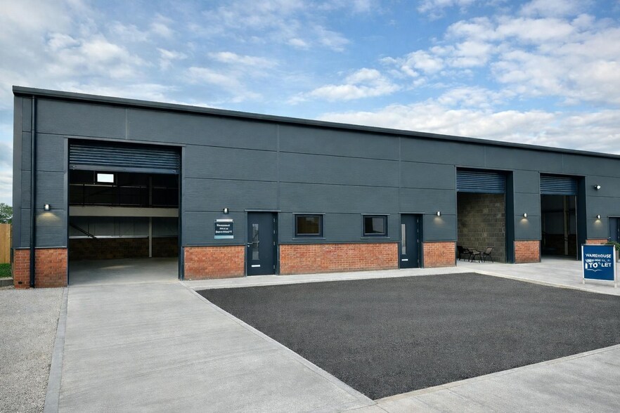 York Rd, Easingwold à louer - Photo de l’immeuble – Image 2 sur 5