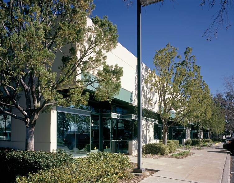 40935 County Center Dr, Temecula, CA à vendre - Photo de l’immeuble – Image 3 sur 7