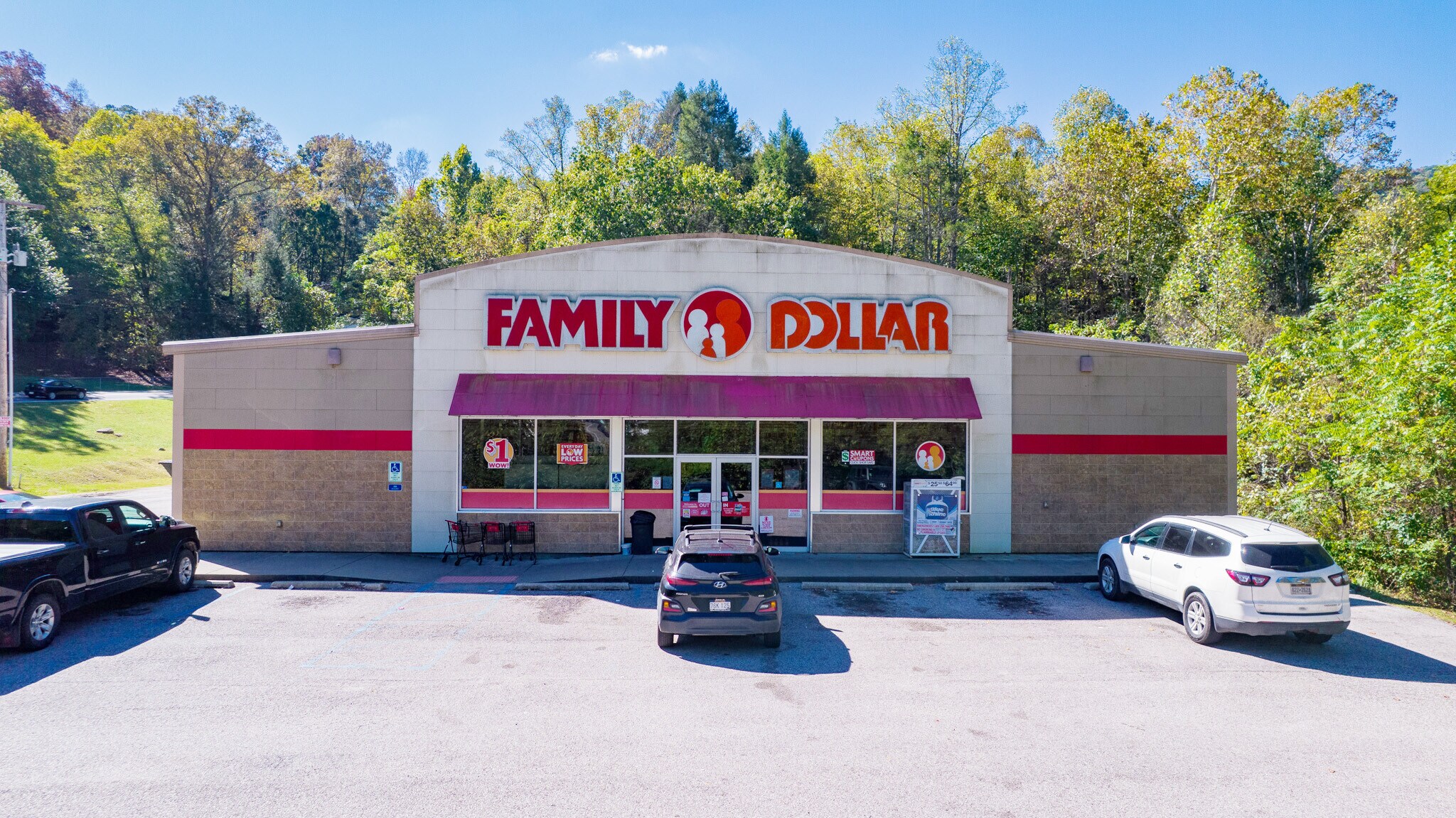 5721 Coal River Rd, Rock Creek, WV à vendre Photo de l’immeuble– Image 1 sur 21