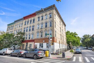 Plus de détails pour 657 Knickerbocker Ave, Brooklyn, NY - Logement à vendre