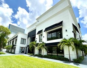 2700 SW 3rd Ave, Miami, FL à louer Photo de l’immeuble– Image 1 sur 12