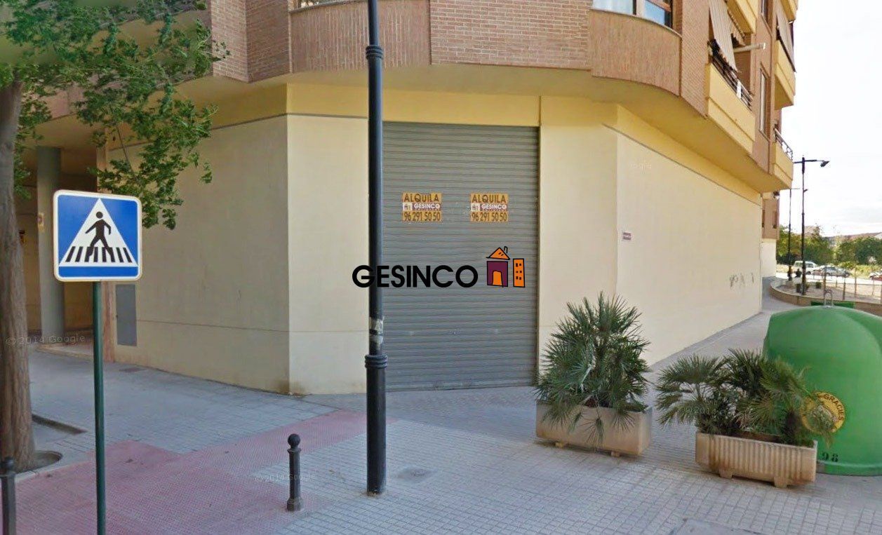 Local commercial dans Ontinyent, Valencia à louer Photo de l’immeuble– Image 1 sur 2