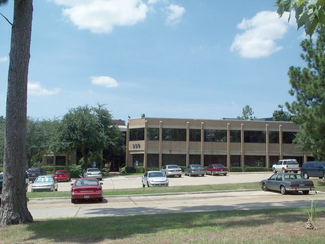 900 Pierremont Rd, Shreveport, LA à louer Photo principale– Image 1 sur 3