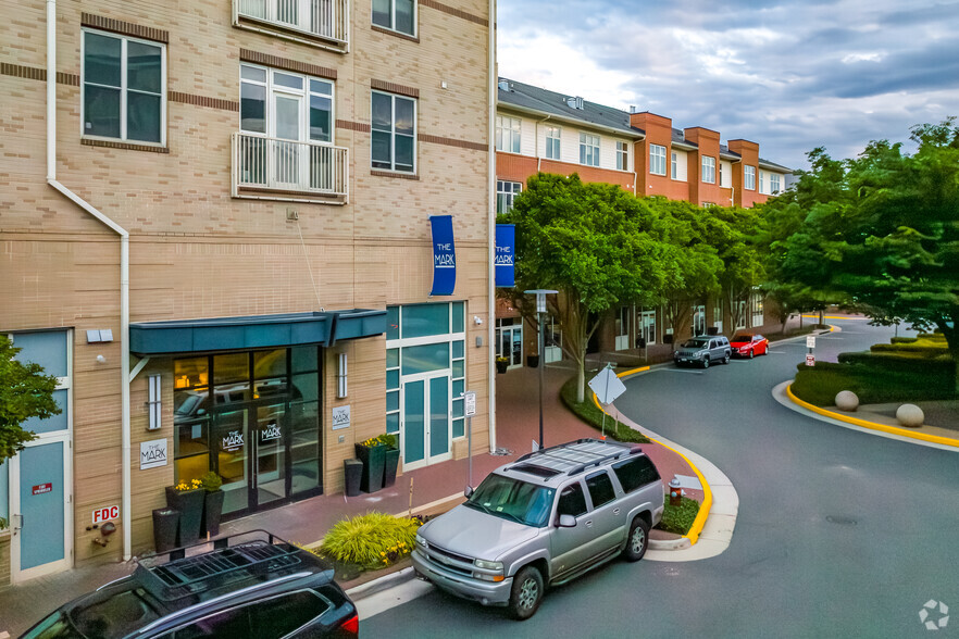 2323 Dulles Station Blvd, Herndon, VA à louer - Photo de l’immeuble – Image 3 sur 12