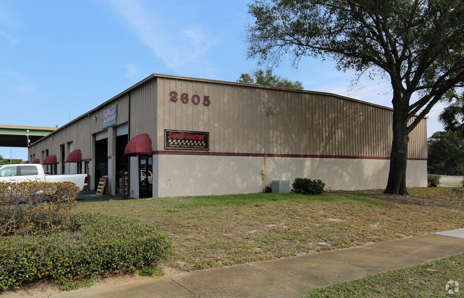 2605 Clark St, Apopka, FL à louer - Photo principale – Image 2 sur 9