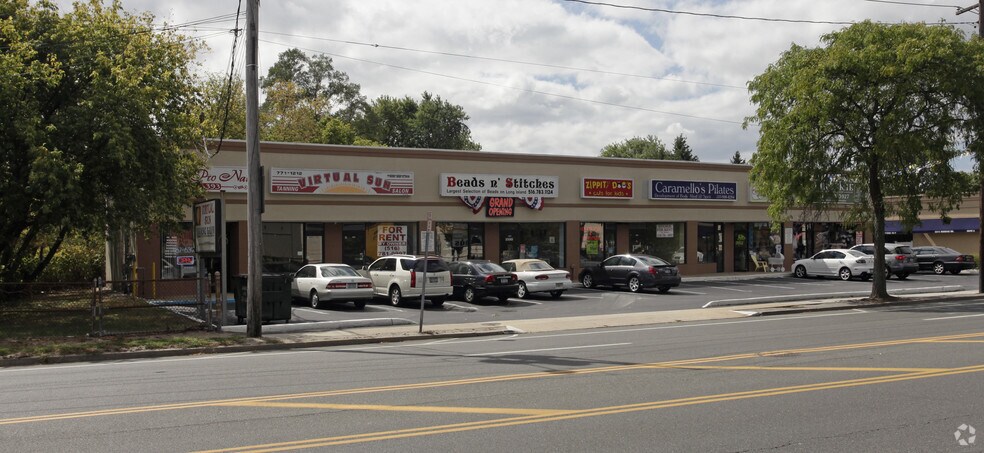 2318-2338 Merrick Rd, Merrick, NY à vendre - Photo de l’immeuble – Image 3 sur 3