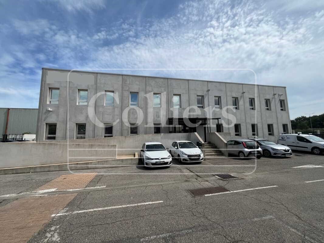 Industriel/Logistique dans Vitrolles à vendre Photo de l’immeuble– Image 1 sur 5