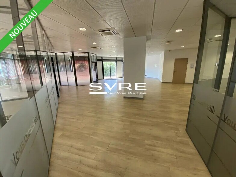 Bureau dans Aubagne à louer - Photo de l’immeuble – Image 3 sur 8
