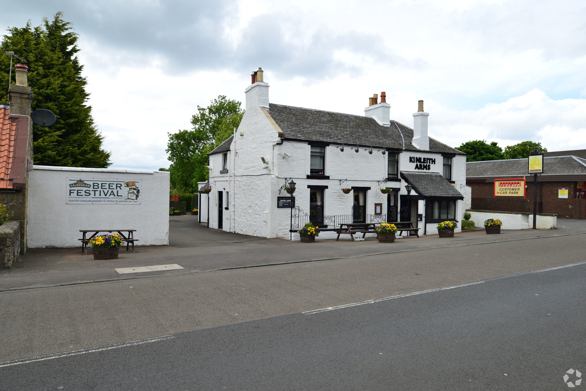 604 Lanark Rd, Juniper Green à louer Photo principale– Image 1 sur 3