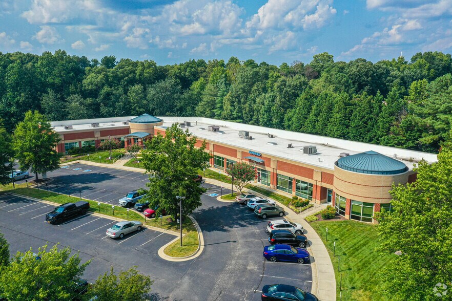 3960-3990 Stillman Pky, Glen Allen, VA à louer - Photo de l’immeuble – Image 3 sur 5