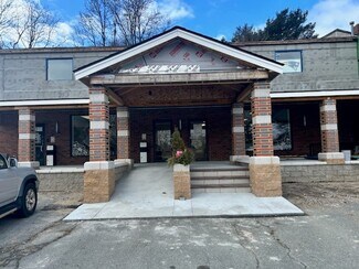 Plus de détails pour 861B Ashley Blvd, New Bedford, MA - Local commercial à vendre