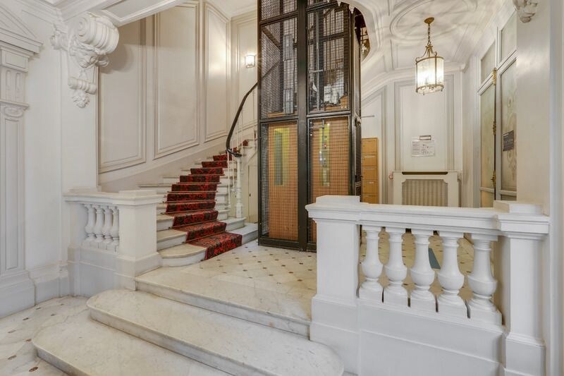 169 Boulevard Haussmann, Paris à louer - Hall d’entrée – Image 3 sur 3