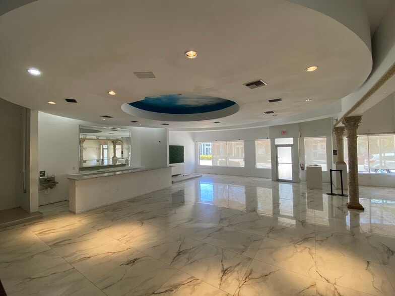 2029 Harrison St, Hollywood, FL à louer - Photo de l’immeuble – Image 3 sur 25