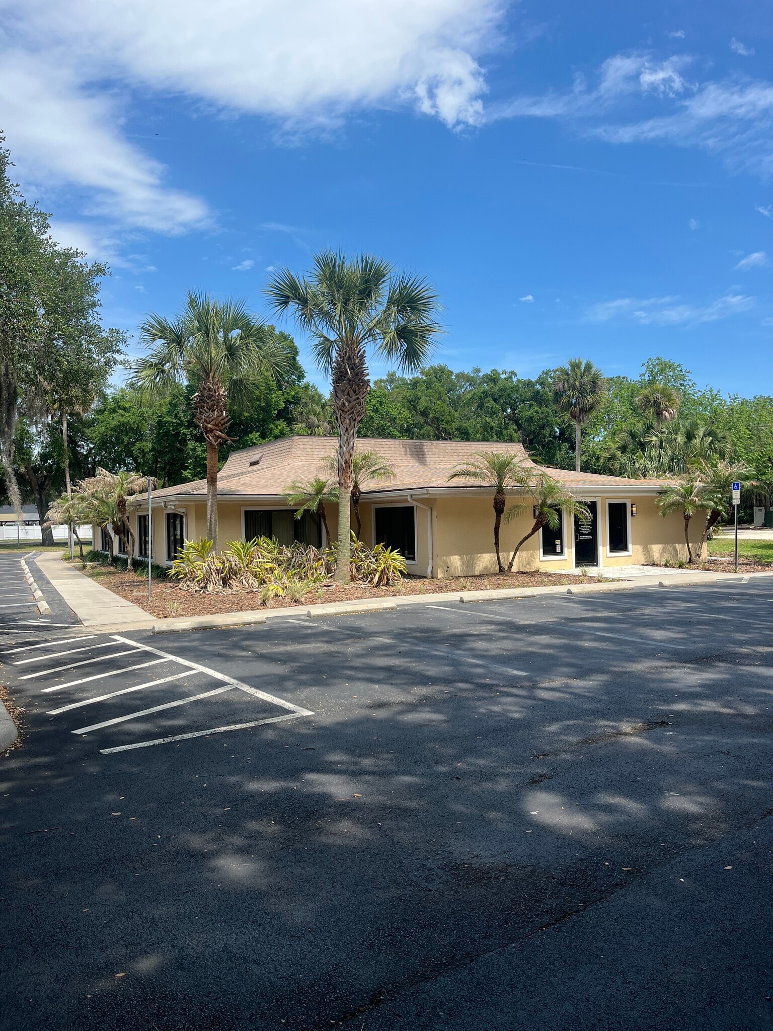 3875 Nova Rd, Port Orange, FL à louer Photo principale– Image 1 sur 26