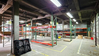 3901 Main St, Philadelphia, PA à louer Photo intérieure– Image 2 sur 6