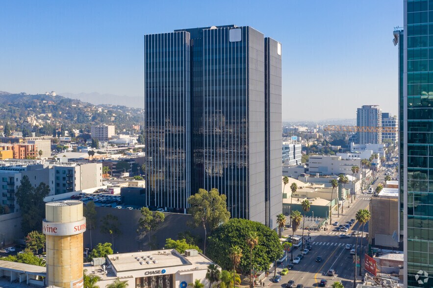 6255 W Sunset Blvd, Los Angeles, CA à louer - Photo de l’immeuble – Image 3 sur 6