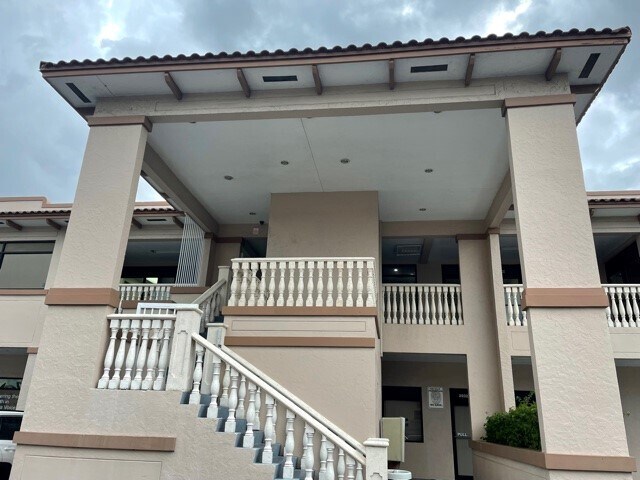 20335 Old Cutler Rd, Cutler Bay, FL à louer - Photo de l’immeuble – Image 2 sur 12