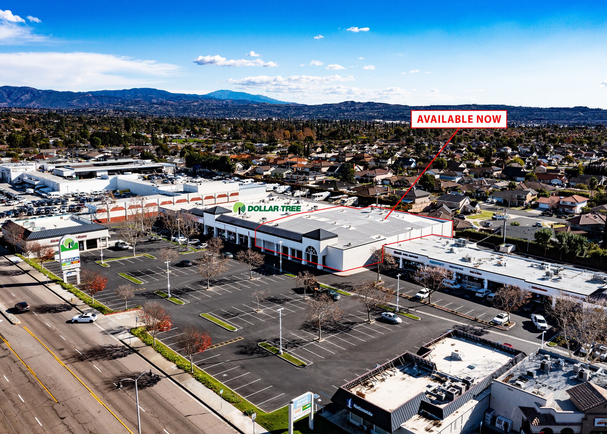 1204-1290 Yorba Linda Dr, Placentia, CA à louer Photo principale– Image 1 sur 5