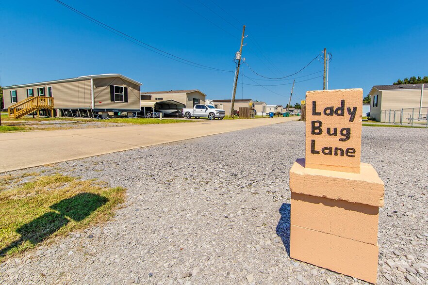 170 Ladybug Ln, Gray, LA à vendre - Photo principale – Image 2 sur 12