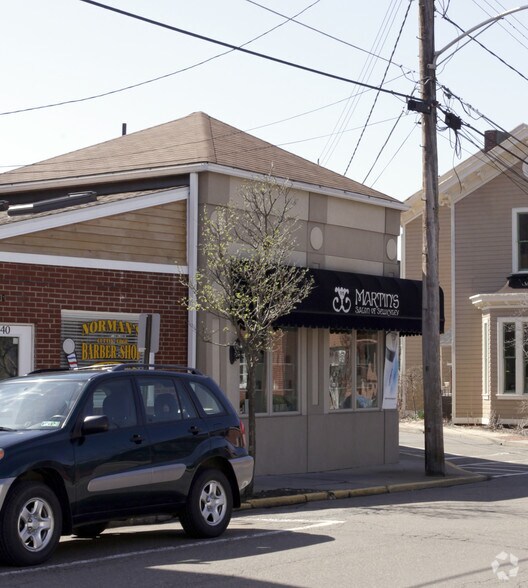 526 Locust Pl, Sewickley, PA à vendre - Photo de l’immeuble – Image 2 sur 3